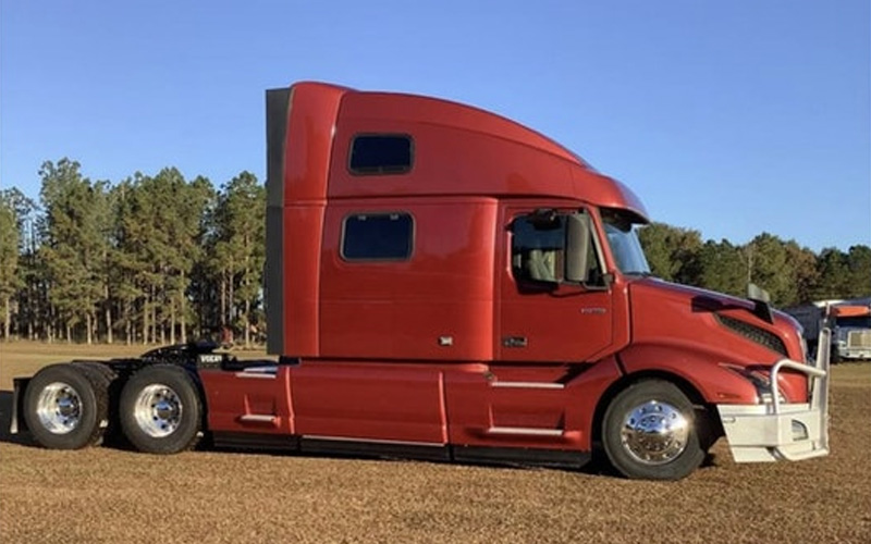 Volvo VNL 400 2022 exterior side