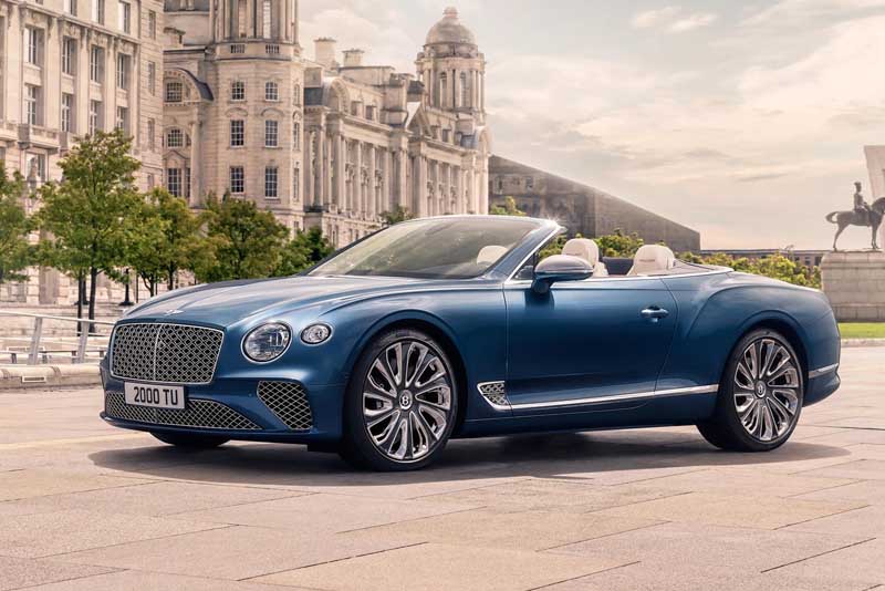 Bentley Continental V8 Convertible 2022 Front View