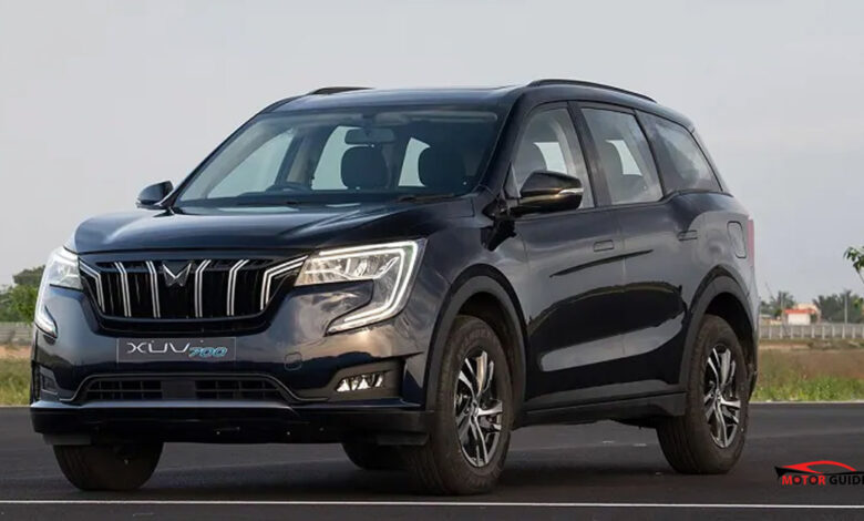 Mahindra XUV700 AX5 Petrol 2022 Price in Pakistan