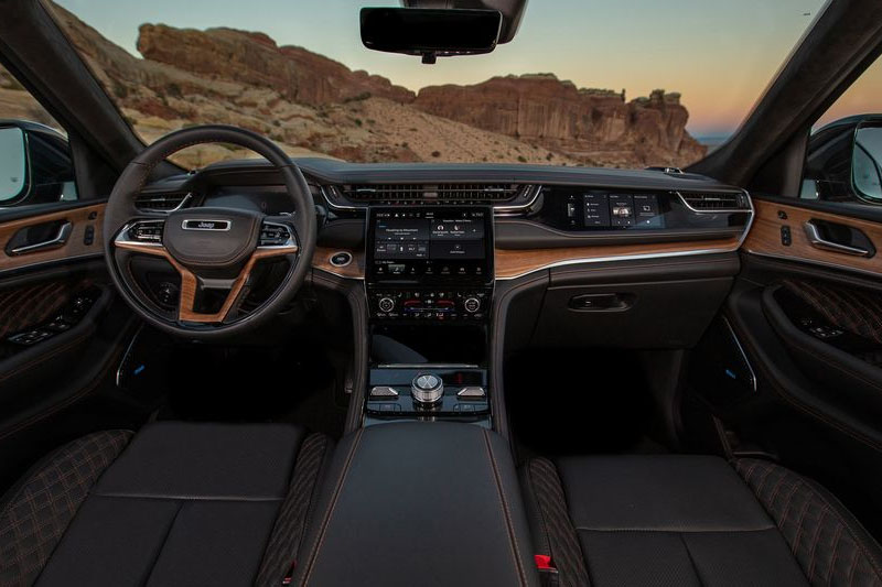 Jeep New Grand Cherokee 2022 Interior Dashboard View