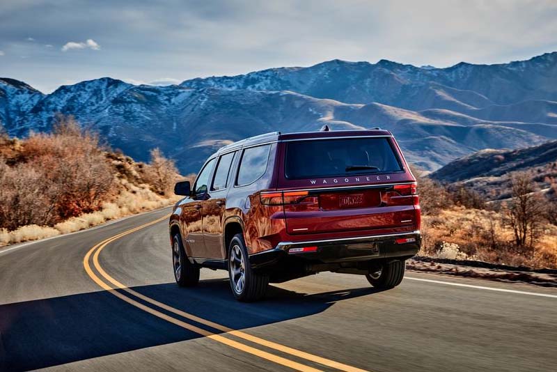 Jeep Wagoneer 2022 Exterior Back View