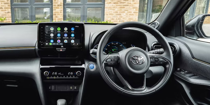 Toyota Yaris Cross 2022 Interior Steering View