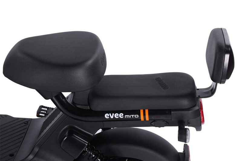 Evee Mito 2025 Seat